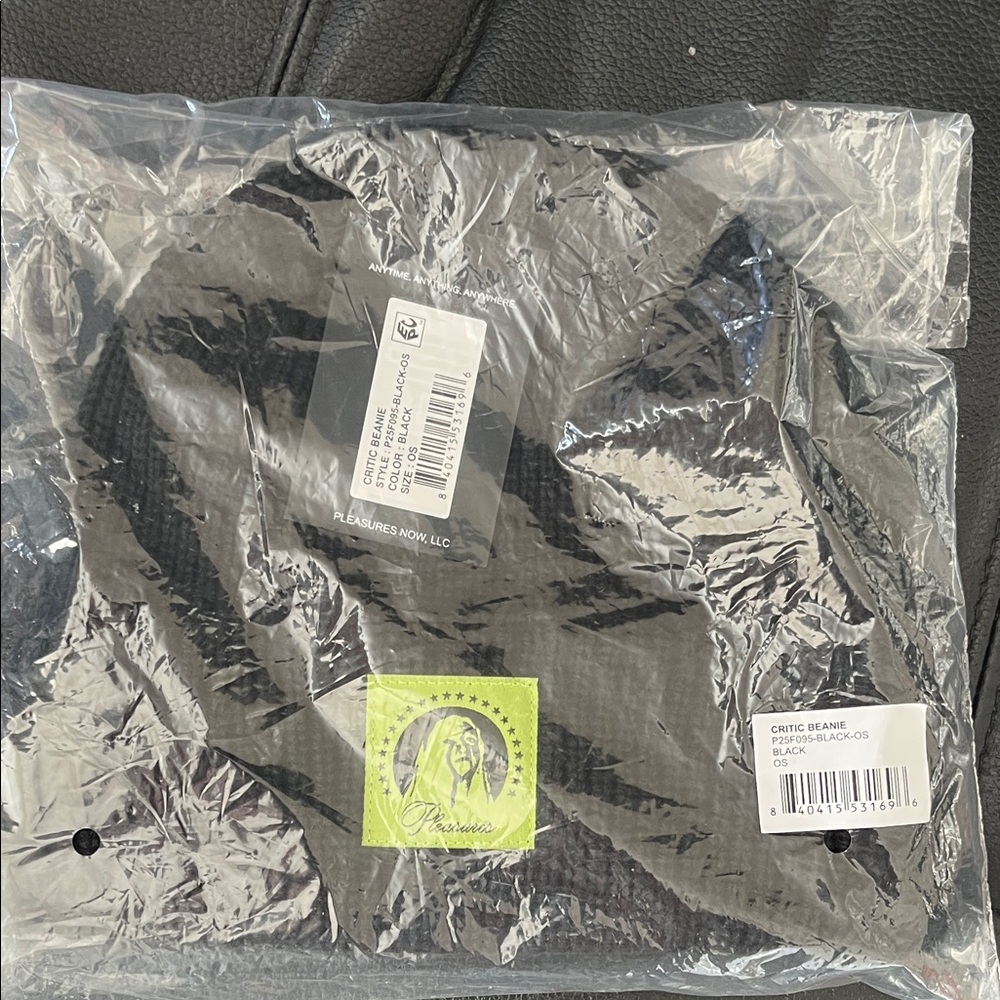 Pleasures Cryptic beanie🔥🔥🔥